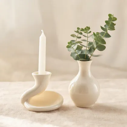 Porcelain candle holders